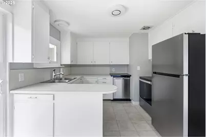 2260 Orr Ln, Eugene, OR 97405 - Photo 10