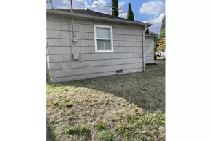 8636 NE Holladay St, Portland, OR 97220 - Photo 20