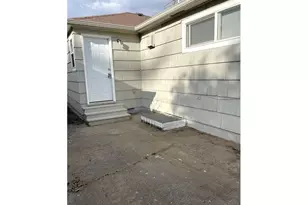 8636 NE Holladay St, Portland, OR 97220 - Photo 18