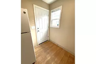 8636 NE Holladay St, Portland, OR 97220 - Photo 12