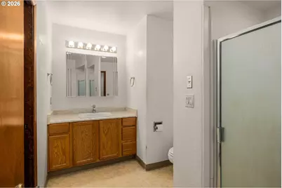 4760 Dogwood Dr, Lake Oswego, OR 97035 - Photo 26