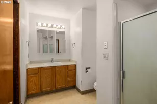 4760 Dogwood Dr, Lake Oswego, OR 97035 - Photo 26