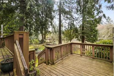 4760 Dogwood Dr, Lake Oswego, OR 97035 - Photo 32