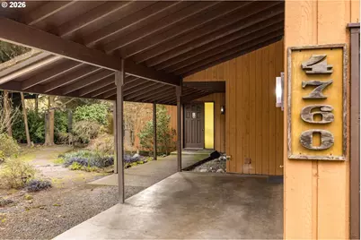 4760 Dogwood Dr, Lake Oswego, OR 97035 - Photo 2