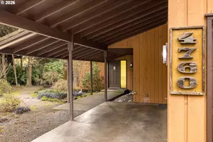 4760 Dogwood Dr, Lake Oswego, OR 97035 - Photo 2