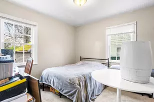 1564 Center St NE, Salem, OR 97301 - Photo 12