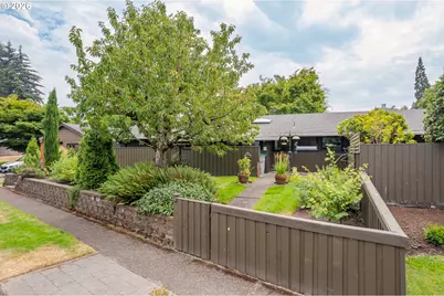 293 Roan Dr, Eugene, OR 97401 - Photo 42