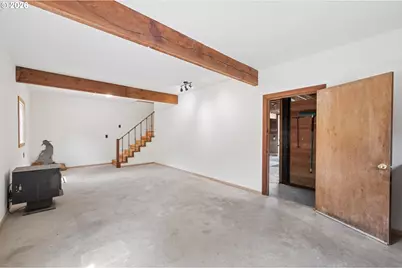 33670 McKenzie View Dr, Eugene, OR 97408 - Photo 22