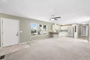 33670 McKenzie View Dr, Eugene, OR 97408 - Photo 28