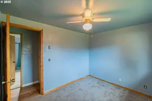 905 Ash St, Brownsville, OR 97327 - Photo 28