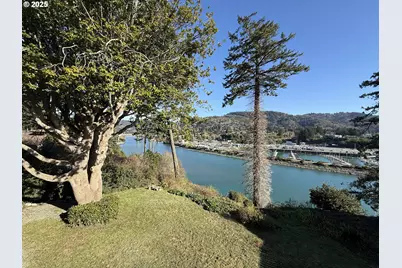 322 Del Norte Ln, Brookings, OR 97415 - Photo 40