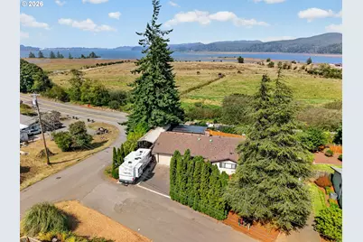 1605 Applewood Dr, Coos Bay, OR 97420 - Photo 46
