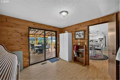 1605 Applewood Dr, Coos Bay, OR 97420 - Photo 20