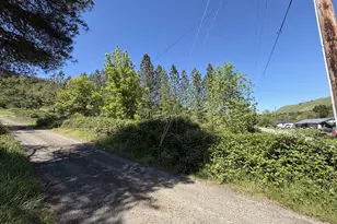 232 Marilyn St, Roseburg, OR 97470 - Photo 22
