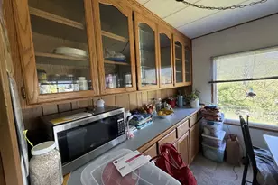 232 Marilyn St, Roseburg, OR 97470 - Photo 16
