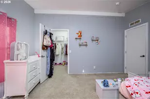 1282 E 3rd St, Lafayette, OR 97127 - Photo 32