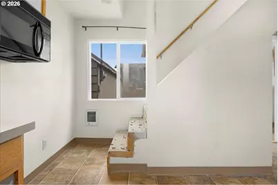 335 W Exeter St, Gladstone, OR 97027 - Photo 10