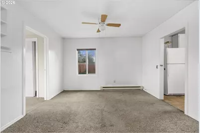 335 W Exeter St, Gladstone, OR 97027 - Photo 24