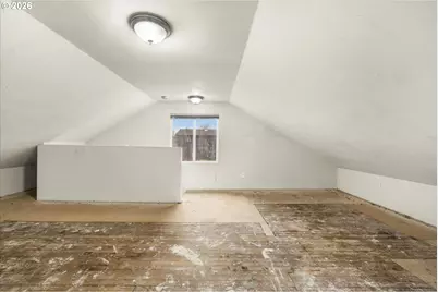 335 W Exeter St, Gladstone, OR 97027 - Photo 14