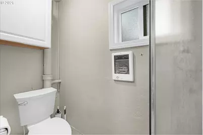 335 W Exeter St, Gladstone, OR 97027 - Photo 22