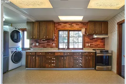 489 S 18th Ave, Cornelius, OR 97113 - Photo 10