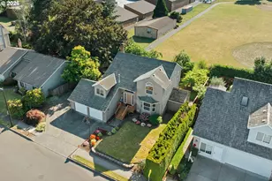2547 NE Beech Ave, Gresham, OR 97030 - Photo 6