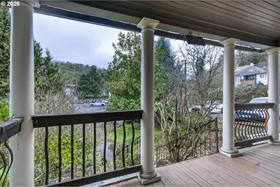 693 NE Winchester St, Roseburg, OR 97470 - Photo 38