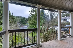 693 NE Winchester St, Roseburg, OR 97470 - Photo 38