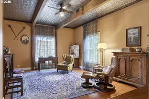 693 NE Winchester St, Roseburg, OR 97470 - Photo 4