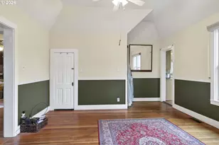 693 NE Winchester St, Roseburg, OR 97470 - Photo 6