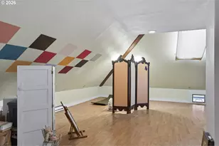 693 NE Winchester St, Roseburg, OR 97470 - Photo 16