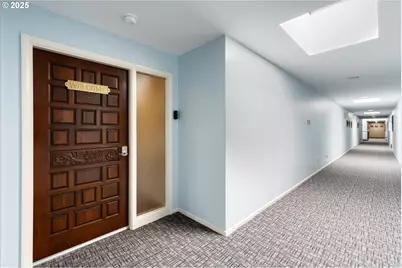 743 Marine View Dr #8, Longview, WA 98632 - Photo 8