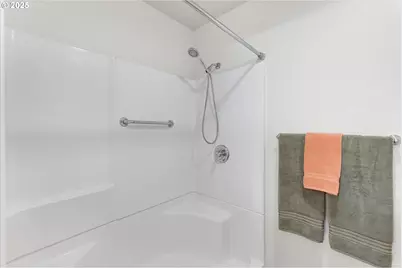 743 Marine View Dr #8, Longview, WA 98632 - Photo 28