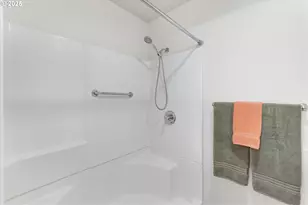 743 Marine View Dr, Longview, WA 98632 - Photo 28