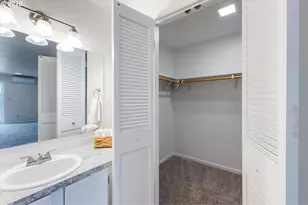 743 Marine View Dr, Longview, WA 98632 - Photo 24