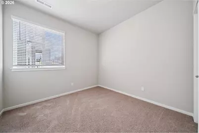 16957 SE Katmai Ct, Happy Valley, OR 97086 - Photo 12