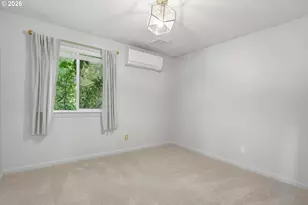 4588 NE Cleveland Ave, Portland, OR 97211 - Photo 26