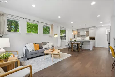 4588 NE Cleveland Ave, Portland, OR 97211 - Photo 4