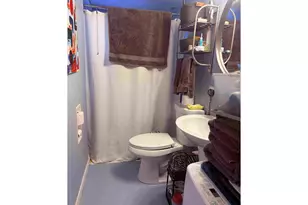 11860 N Jantzen Dr, Portland, OR 97217 - Photo 18