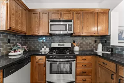 7932 N Seward Ave, Portland, OR 97217 - Photo 20