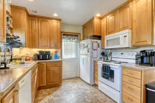 3307 SW Kirk Ave, Pendleton, OR 97801 - Photo 14