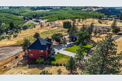 1306 Hermits Way, The Dalles, OR 97058 - Photo 4