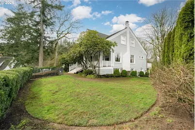 2735 SW Talbot Rd, Portland, OR 97201 - Photo 46