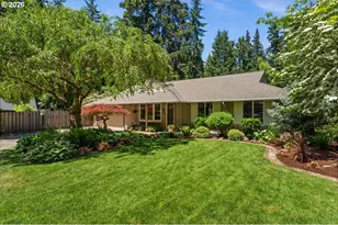 5329 Charleton Ct, Lake Oswego, OR 97035 - Photo 2