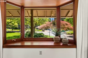 5329 Charleton Ct, Lake Oswego, OR 97035 - Photo 8
