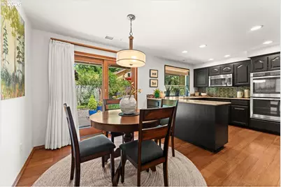 5329 SW Charleton Ct, Lake Oswego, OR 97035 - Photo 10
