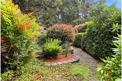 3847 Ashford Dr, Eugene, OR 97405 - Photo 42