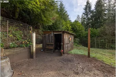 381 S Anderson Creek Rd, Lincoln City, OR 97367 - Photo 34