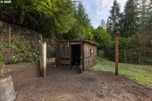 381 S Anderson Creek Rd, Lincoln City, OR 97367 - Photo 34