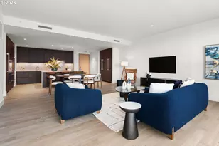 550 SW 10th Ave, Portland, OR 97205 - Photo 6